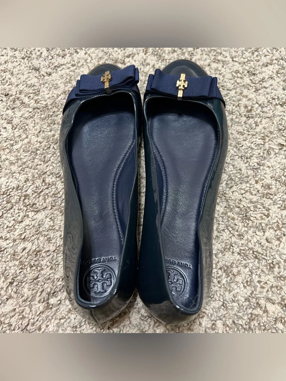 Tory Burch Trudy Blue Patent Leather Bow Flats with Gold Logo Size 8